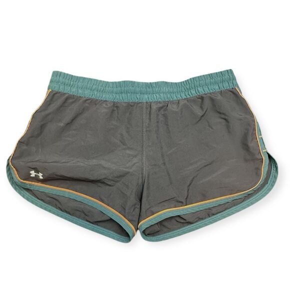 UNDER ARMOUR Women’s Black Green HeatGear Fly By 2.0 Running Shorts Size Small - Picture 1 of 5